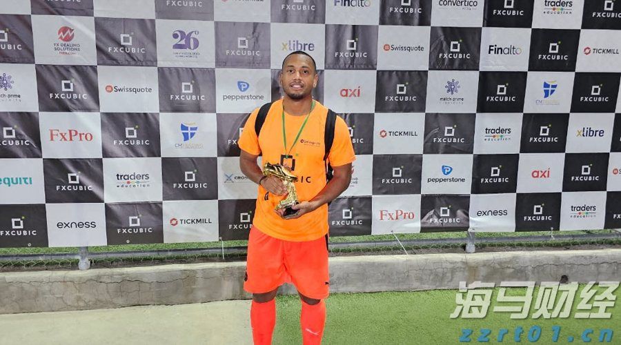 世界首套550米工作面刮板输送成套装备“出海”